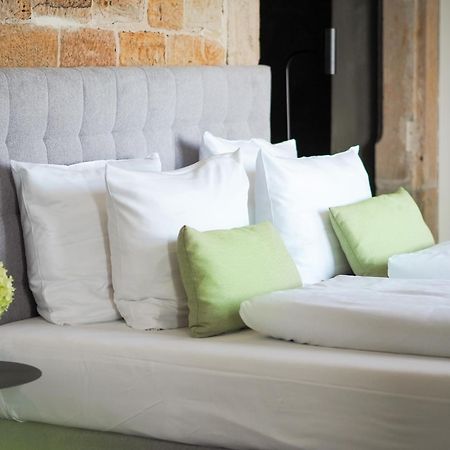 Hotel Leinsweiler Hof Екстериор снимка